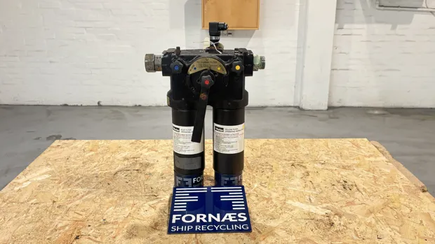 Image 1 of 10 - Parker - 22PD220QBT1KG161