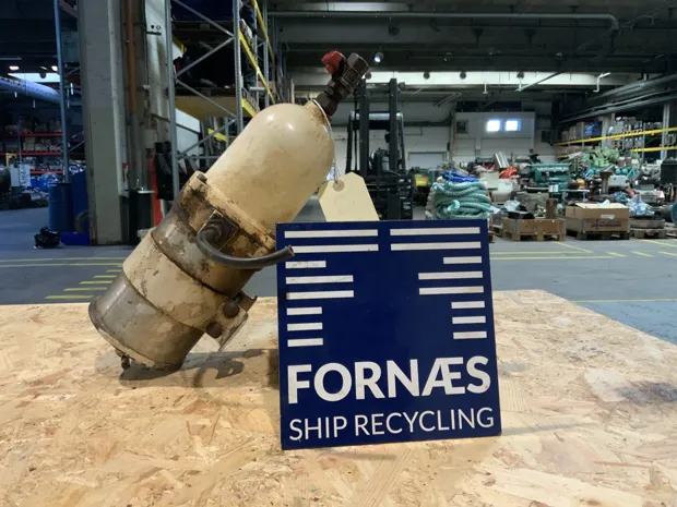 Image 3 of 5 - Parker racor - 900MA