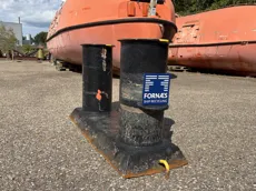 D831