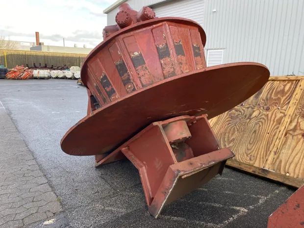 Image 4 of 7 - Chain wheel