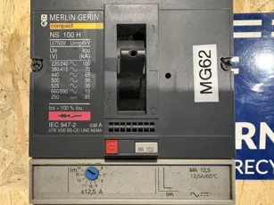 Merlin Gerin -  Compact