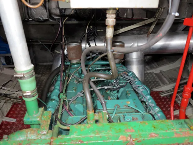 Image 6 of 11 - Mercedes - OM 424