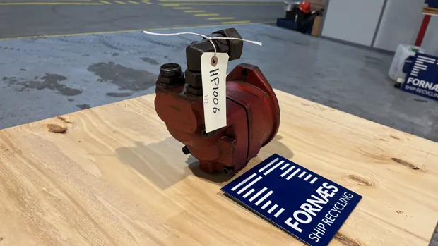 Image 4 of 8 - HP1006