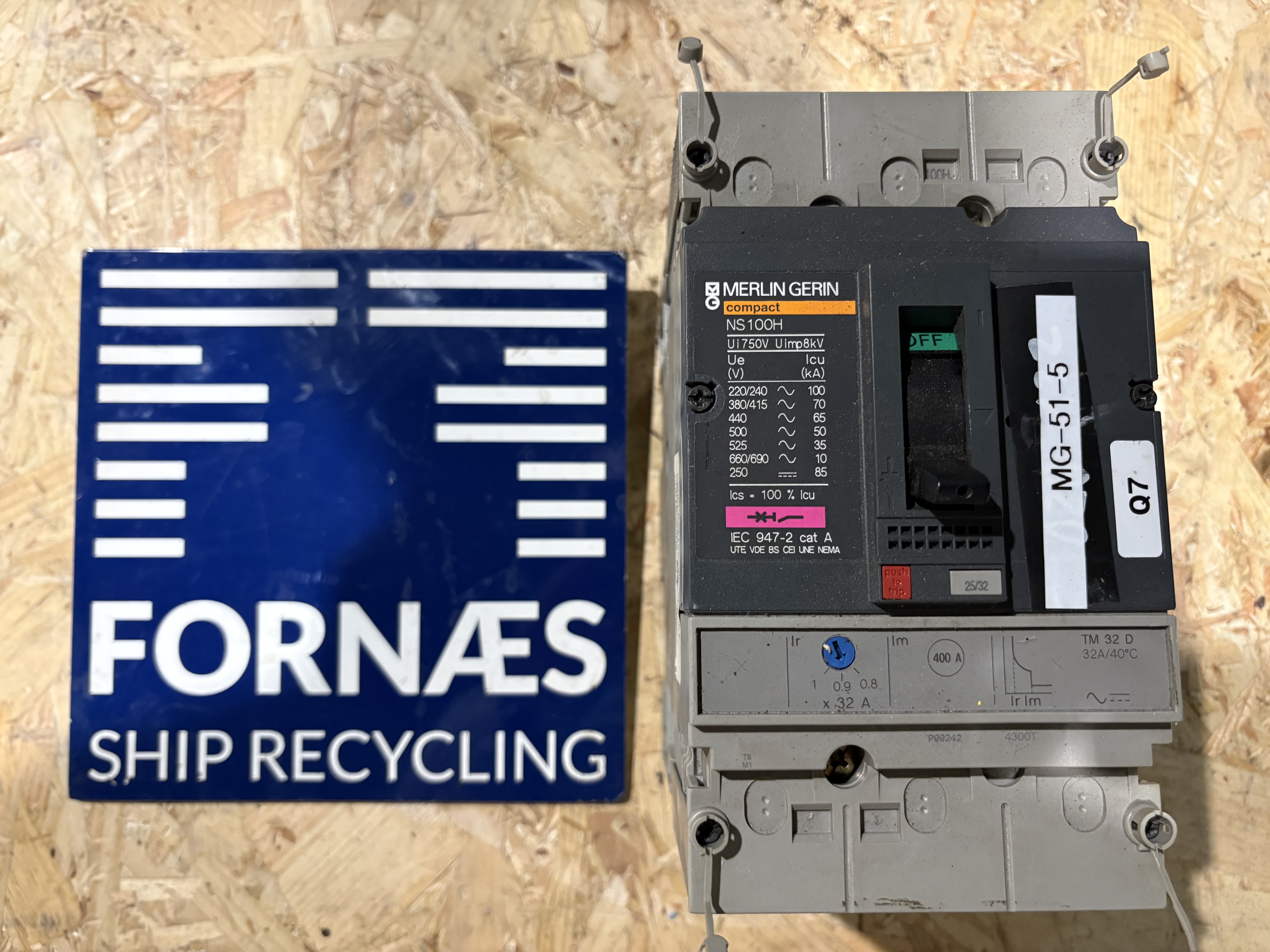 Merlin Gerin - NS100H