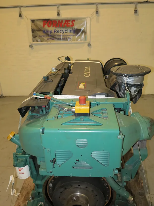 Image 5 of 9 - Volvo Penta - D16C-D MH