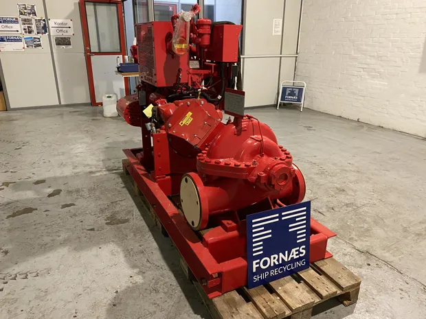 Image 7 of 9 - John Deere - 4045