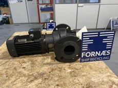 PU856