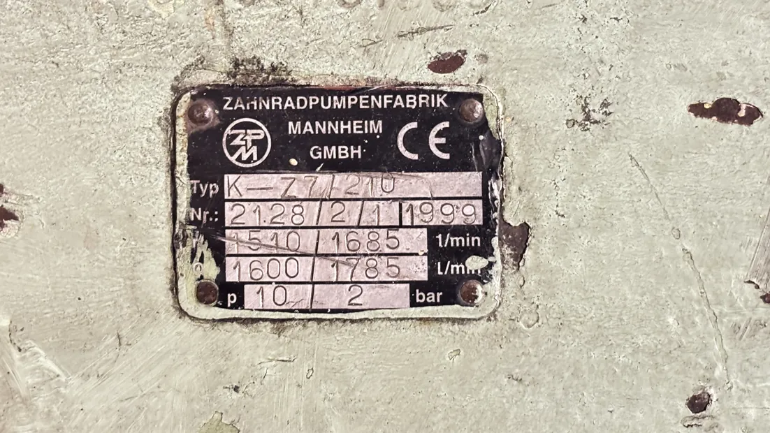 Image 8 of 10 - MaK - M 32