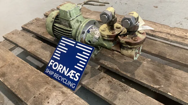 Image 3 of 5 - Kral - N15 01