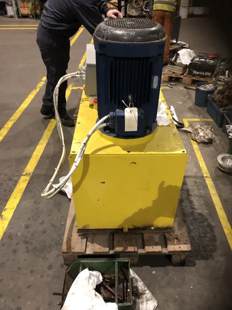 Image 2 of 5 - HS113