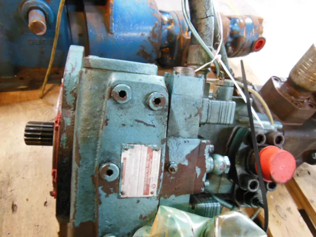 Image 2 of 4 - HP356