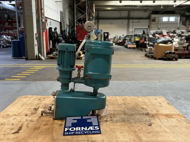 Image 4 of 7 - CJC - PTU 15/25 PV