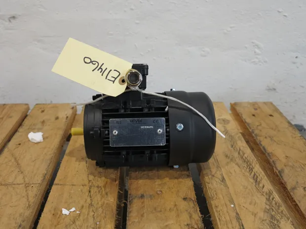 Image 1 of 3 - Hoyer Motors - HMA2-63 2-4