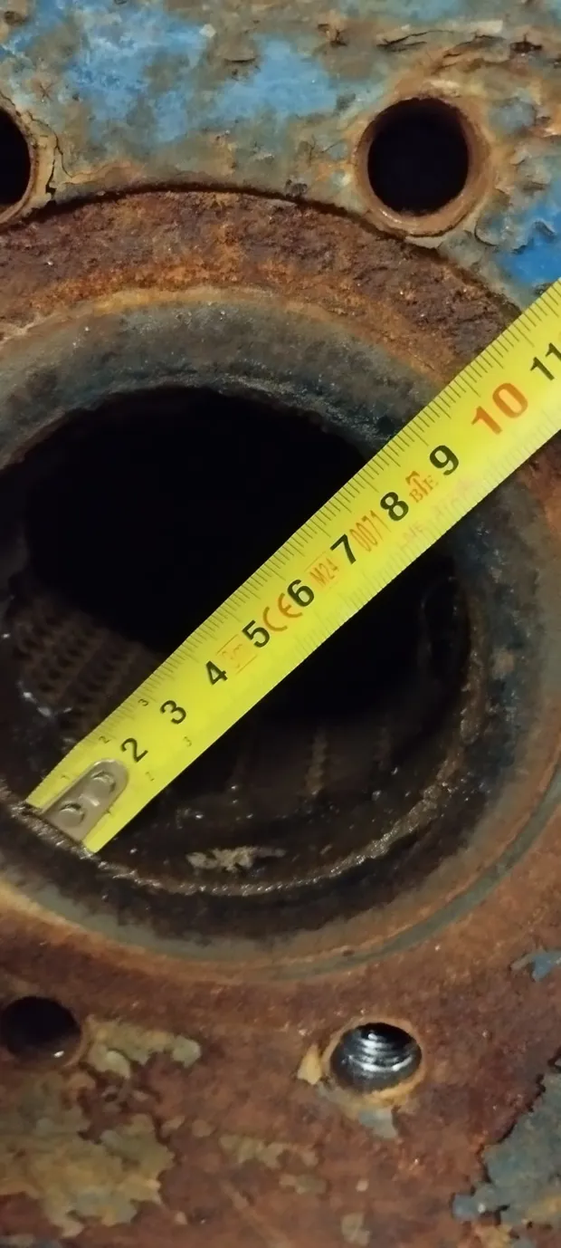 Image 7 of 10 - APV - N35