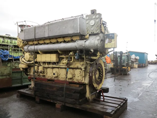 Image 2 of 7 - Deutz - SBV 8M 628