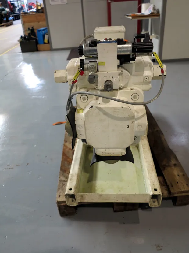 Image 4 of 7 - HP918