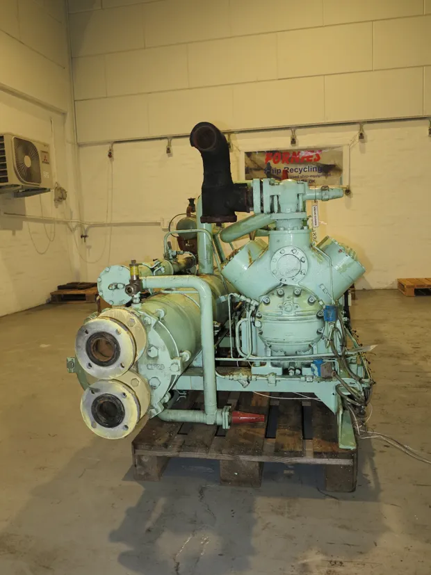 Image 2 of 8 - Carlyle - 5H86-394