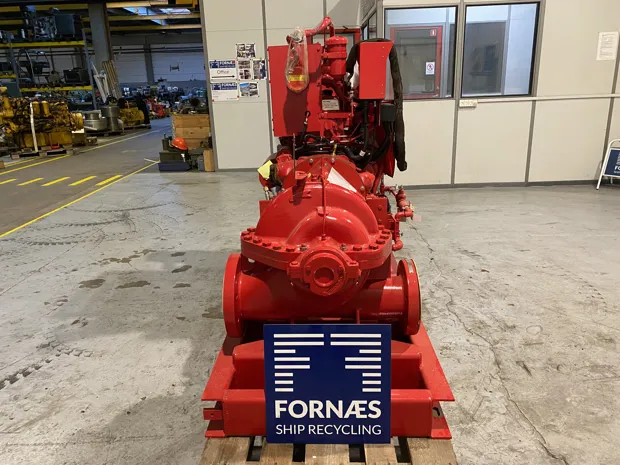 Image 4 of 9 - John Deere - 4045