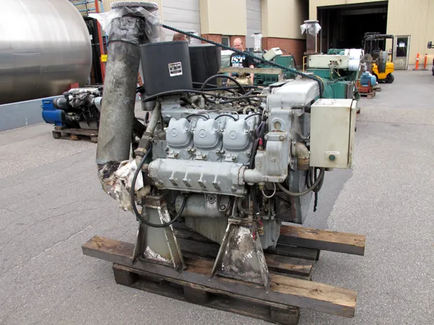 Image 2 of 3 - MTU/ Mercedes - 6V183