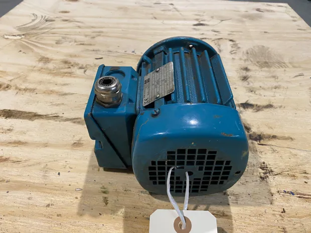 Image 2 of 5 - VEM - K21R63G4