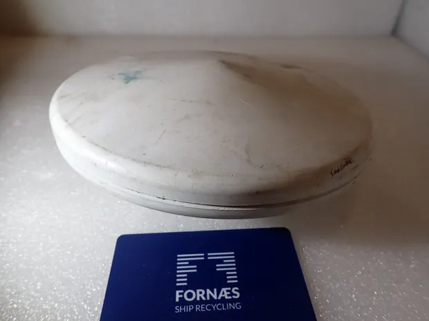 Image 1 of 2 - SEATEX  GPS Antenne - AT 575 - 75 - NTPF  - 000 -  36-NM