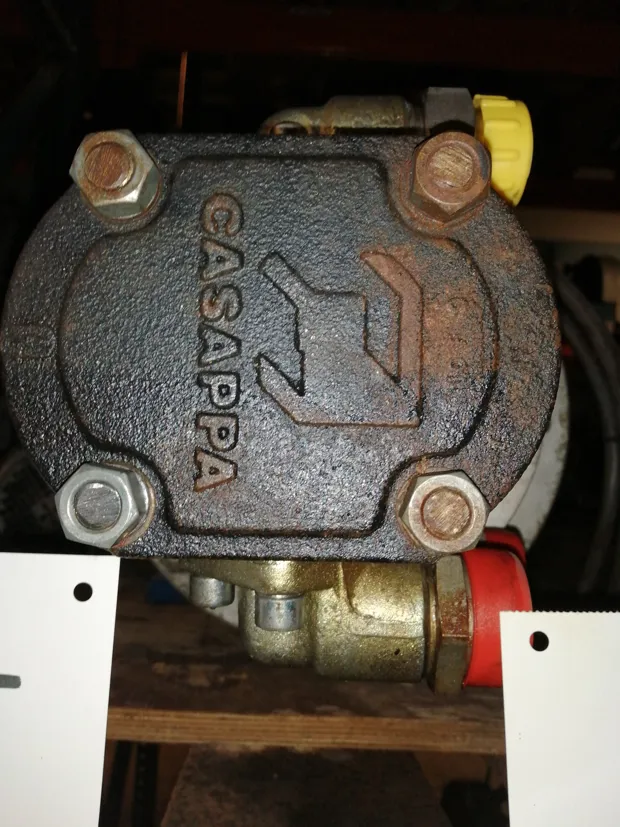 Image 4 of 8 - HP65