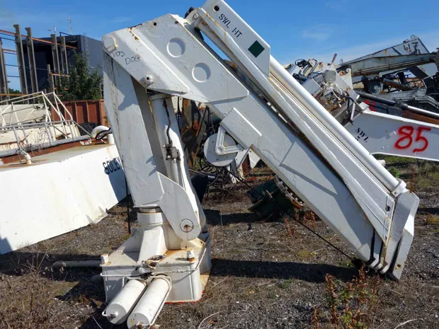 Image 1 of 4 - Foldekran