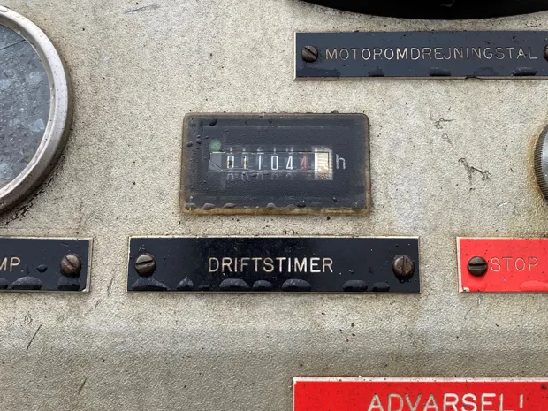 Image 7 of 9 - Alpha - 8L 23/30A 111EKV