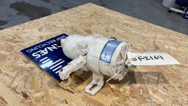 Image 4 of 7 - Parker racor - 500MA