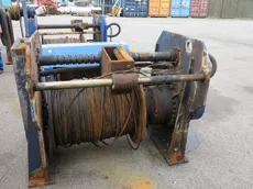 Split winch