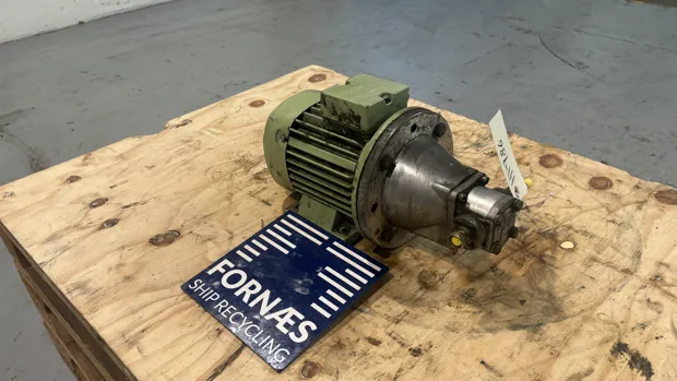 Image 7 of 9 - HP986