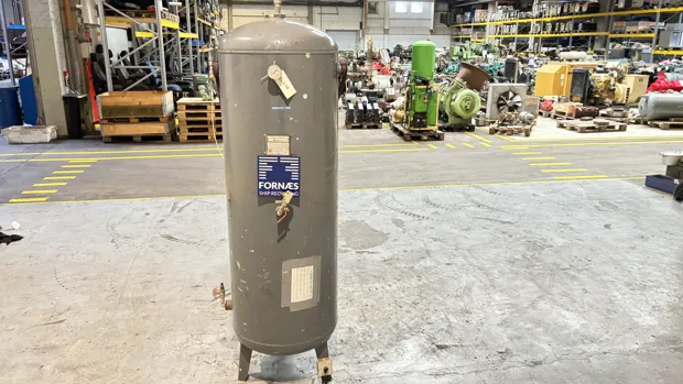 Image 1 of 7 - DANA-tank air tank - 500 liters