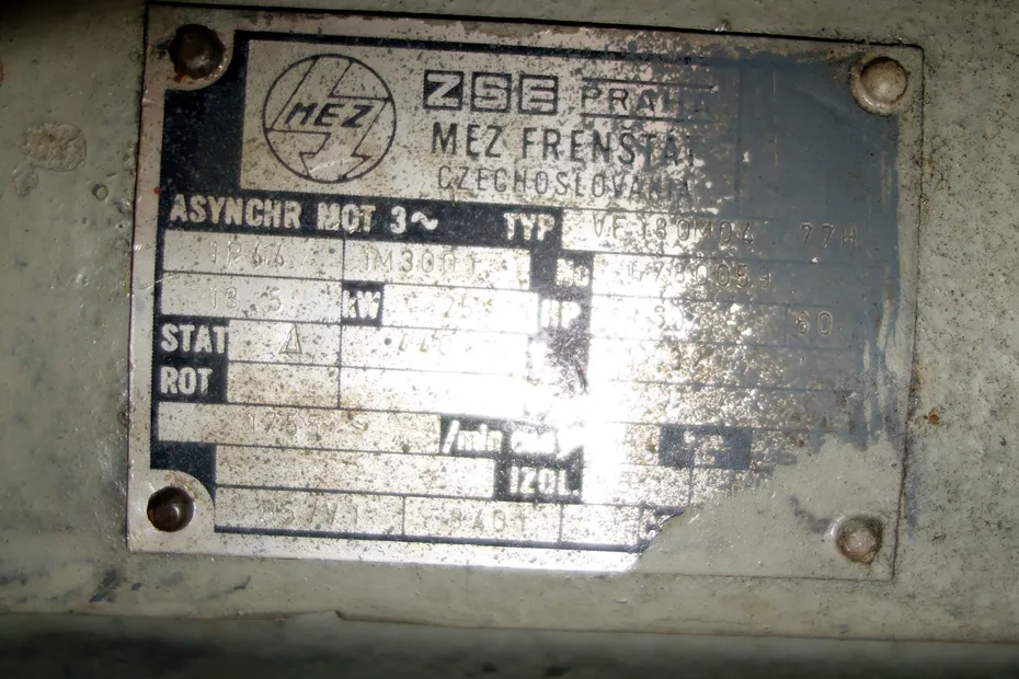 Image 3 of 3 - HS185