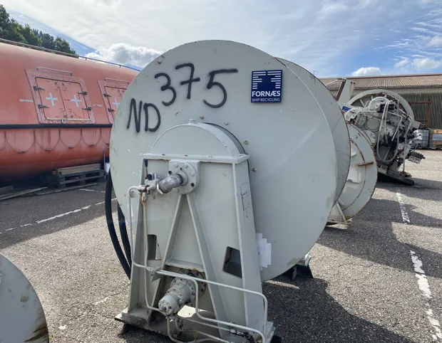 Image 4 of 7 - ND375