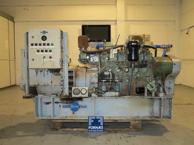 Image 1 of 8 - MWM