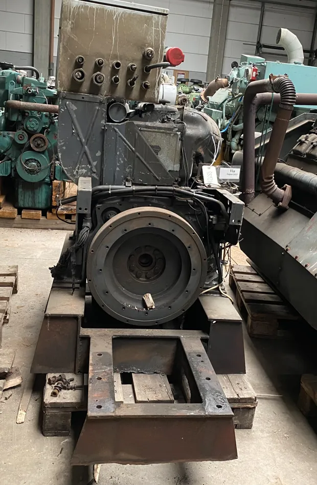 Image 1 of 5 - Deutz - A4L514