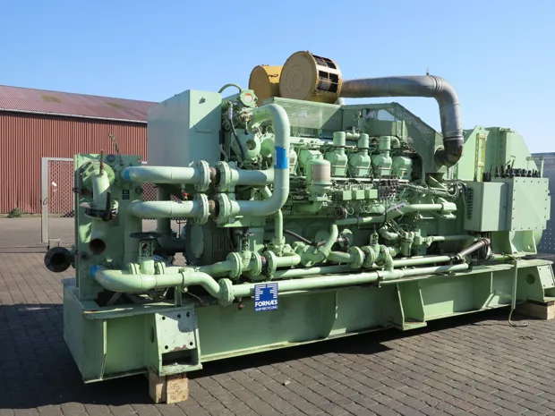 Image 3 of 10 - Caterpillar