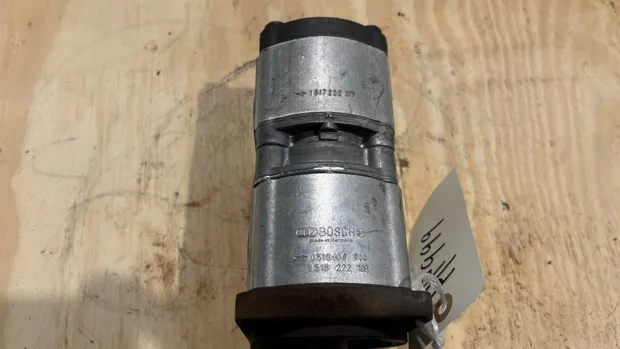 Image 6 of 9 - HP999