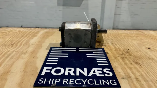 Image 5 of 7 - HP997