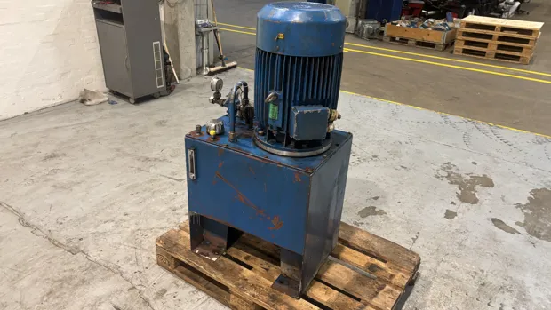 Image 3 of 10 - HS317