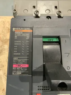 Merlin Gerin - NS630H