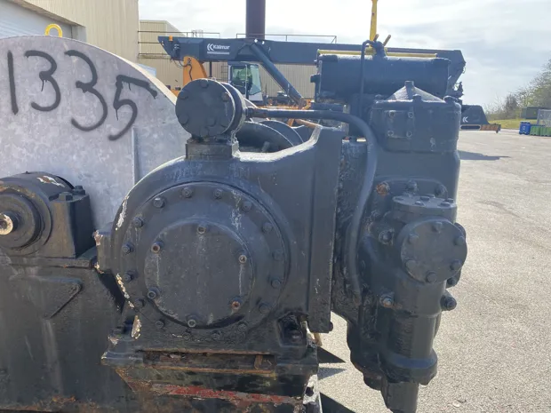 Image 7 of 11 - Anchor winch