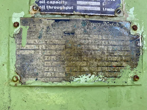 Image 9 of 9 - B&W Holeby