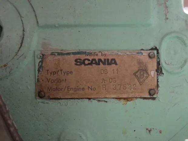 Image 5 of 6 - Scania