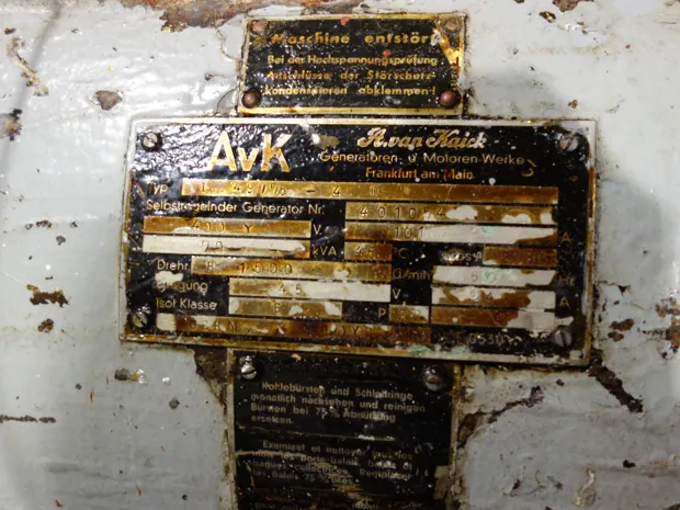 Image 3 of 7 - Deutz