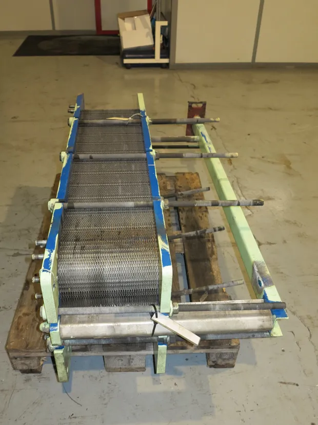 Image 1 of 4 - APV - N35