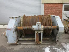 Split winch
