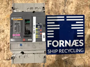 Merlin Gerin - Compact