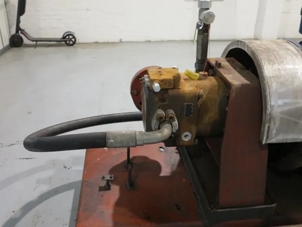 Image 2 of 7 - HP957