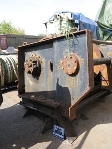 Trawl winch